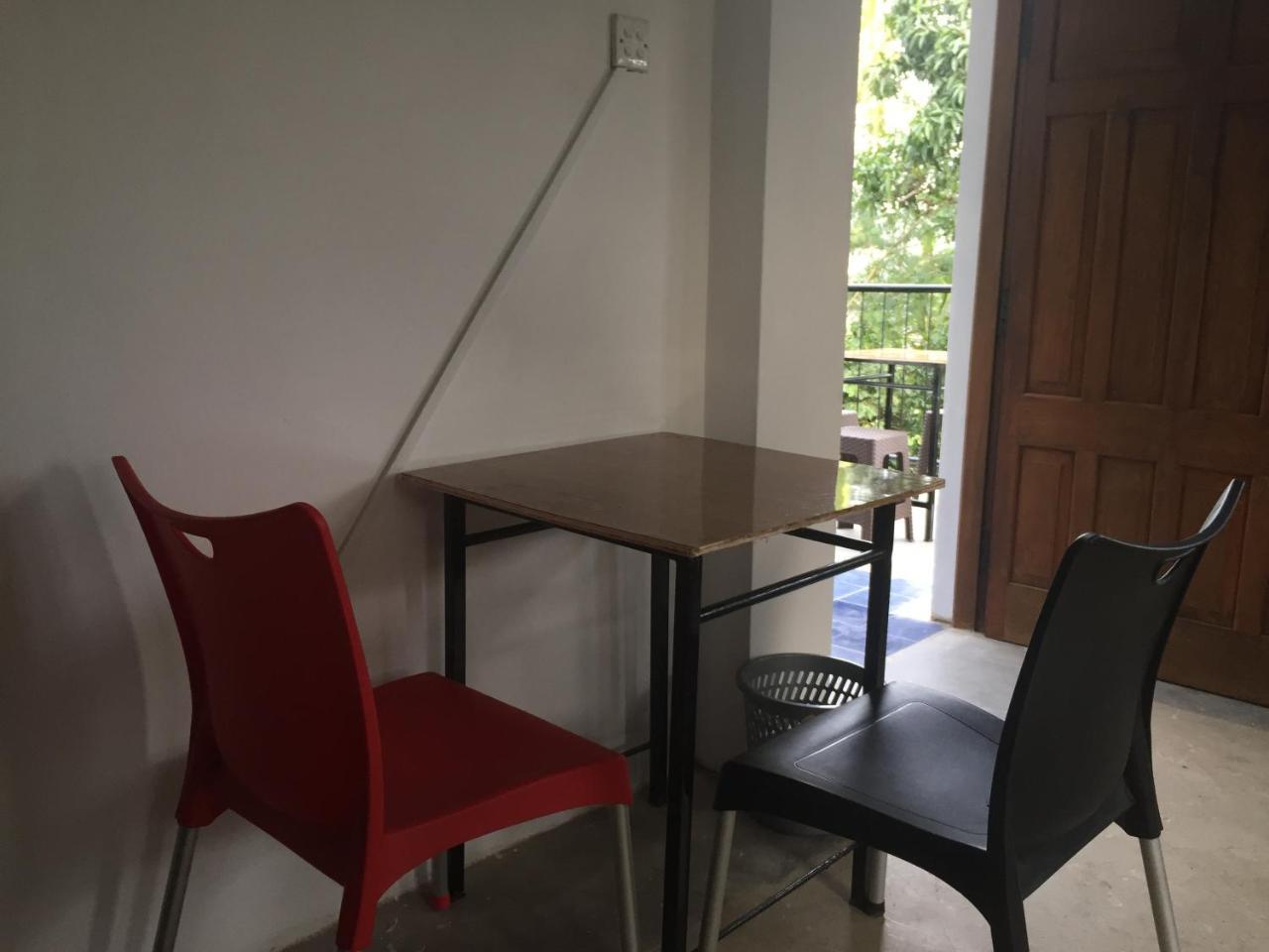 קנדי Upland Inn מראה חיצוני תמונה