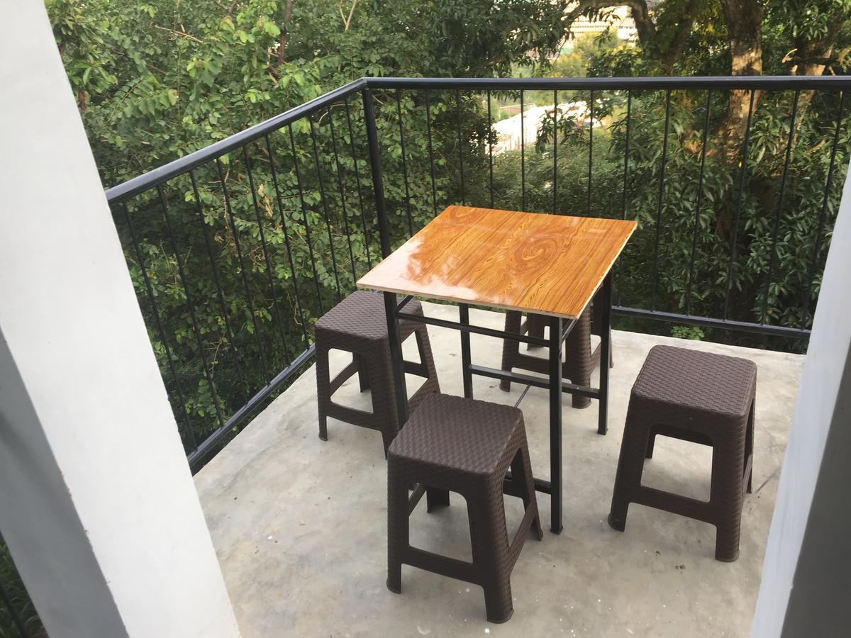 קנדי Upland Inn מראה חיצוני תמונה